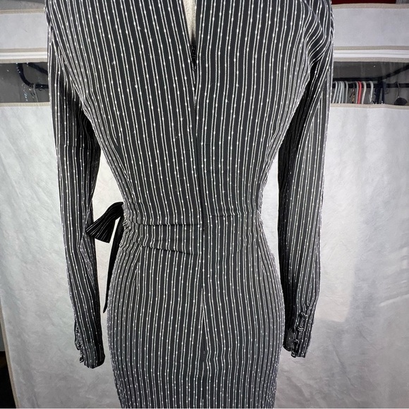 ASTR The Label Jolene Dress Black Striped Faux-Wrap Mini Shift Size XS - Picture 8 of 9